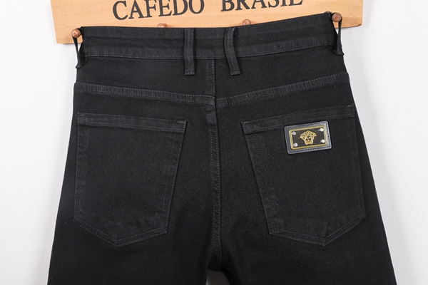 ブランドジーンズ角部分ディテール